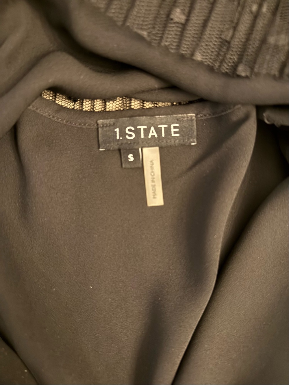 1. STATE Black Swiss Dot Pleated Sheer Mock Neck Blouse Size S - Picture 16 of 17